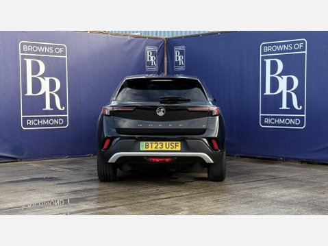 Vauxhall Mokka Electric 50kWh Ultimate SUV 5dr Electric Auto (136 ps) 4