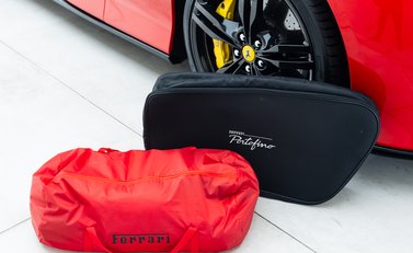 Ferrari Portofino 33