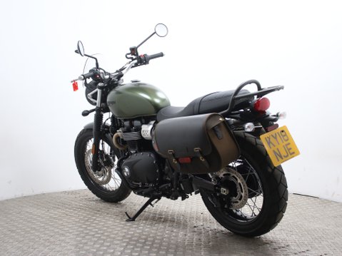 Triumph Street Scrambler STREET SCRAMBLER 9