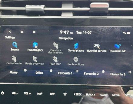 Hyundai TUCSON 1.6 Tucson Premium TGDi 5dr 37