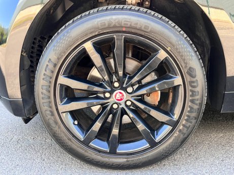 Jaguar F-Pace 2.0 D180 R-Sport Auto AWD Euro 6 (s/s) 5dr 52