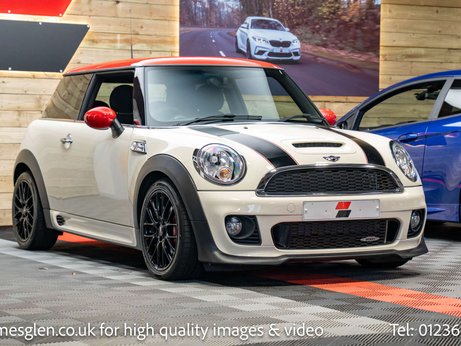 Mini Hatch 1.6 John Cooper Works 3dr 4