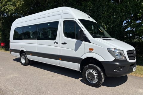 Mercedes-Benz Sprinter 519 4x4 14 Str Minibus with Air Con - Ex MOD 5
