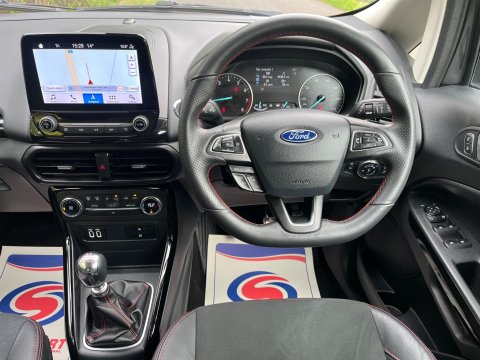 Ford Ecosport ST-LINE 13