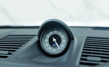 Porsche 911 Turbo S (992) 22