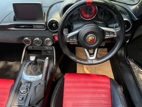 Abarth 124 Spider 1.4 124 Spider MultiAir 2dr 6