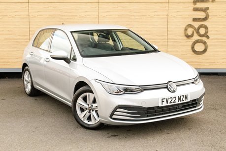 Volkswagen Golf LIFE TSI