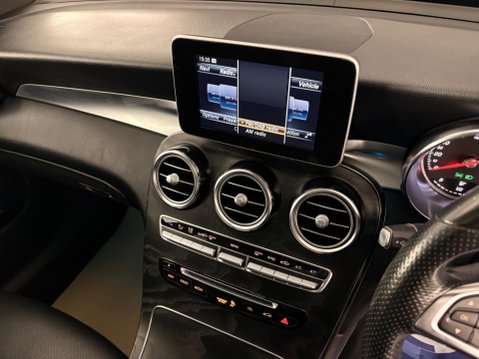 Mercedes-Benz GLC 2.1 GLC220d AMG Line (Premium) Coupe 5dr Diesel G-Tronic+ 4MATIC Euro 6 (s/ 25