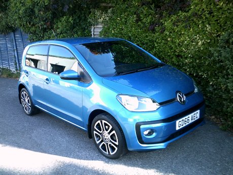 Volkswagen Up HIGH UP BLUEMOTION TECHNOLOGY ONLY 23,000 MILES FROM NEW
