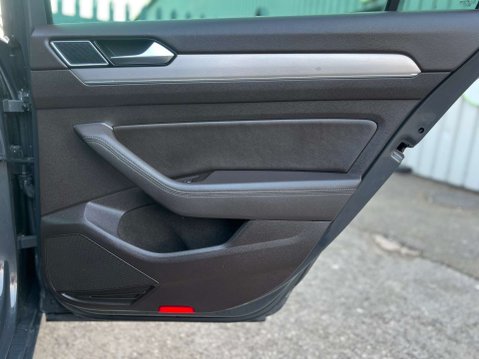 Volkswagen Passat 2.0 Passat GT TDI BlueMotion Technology 5dr 34