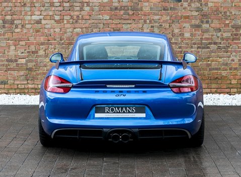 Porsche Cayman GT4 5