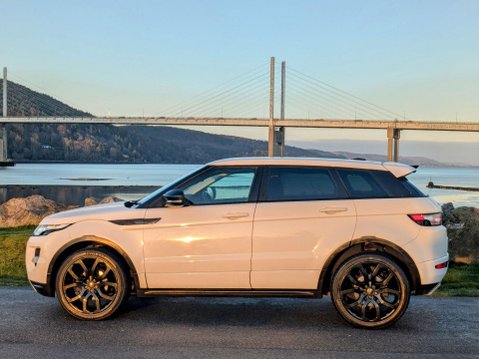 Land Rover Range Rover Evoque 2.2 SD4 Dynamic Auto 4WD Euro 5 5dr 8