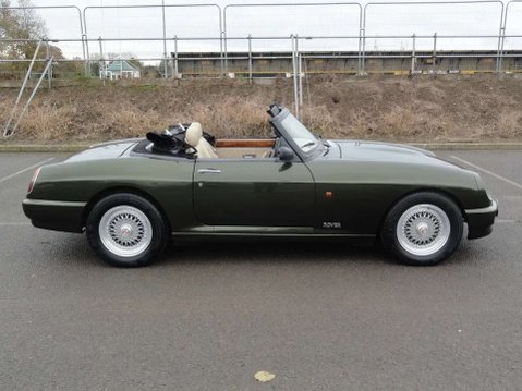 MG RV8 3.9 RV8 2dr 13