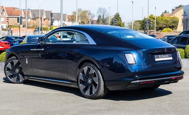 Rolls-Royce Spectre 4