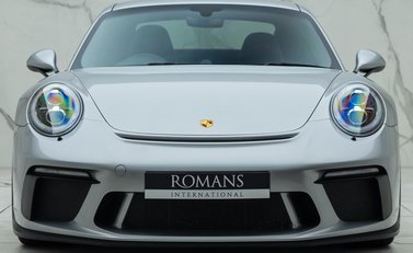 Porsche 911 GT3 Touring (991.2) 7