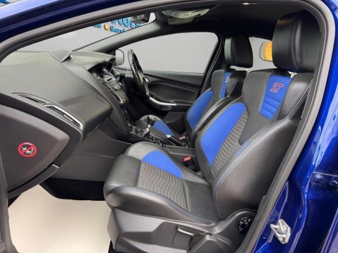 Ford Focus 2.0T EcoBoost ST-2 Euro 6 (s/s) 5dr 34