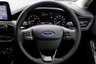 Ford Focus TITANIUM 20