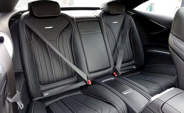 Mercedes-Benz S Class S63 Coupe 18