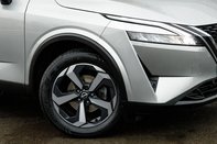 Nissan Qashqai DIG-T N-CONNECTA MHEV 11