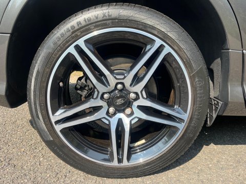 Ford Kuga ST-LINE TDCI 4