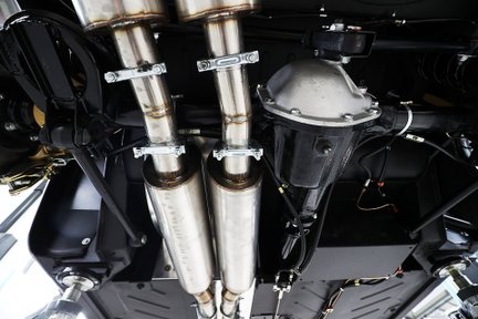 Aston Martin DB6 4.2 Vantage 64