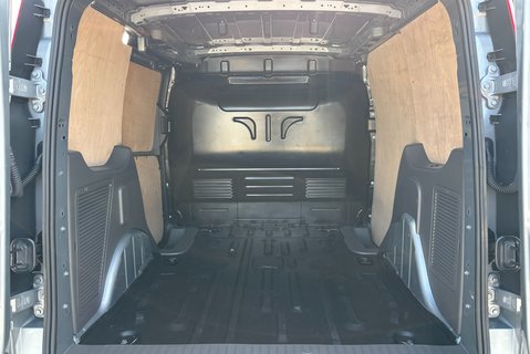 Ford Transit Connect 250 Active L1 100 ps Panel Van - Sat Nav / Climate Control 13
