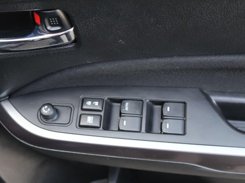 Suzuki Vitara 1.4 Boosterjet MHEV SZ-T Euro 6 (s/s) 5dr 19