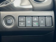 Suzuki Vitara SZ5 MHEV 34