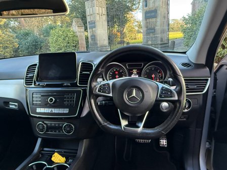 Mercedes-Benz GLE GLE 250 D 4MATIC AMG LINE 14