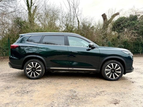 Chery Tiggo 8 1.5T 18.4kWh Summit DHT1 Euro 6 (s/s) 5dr 16