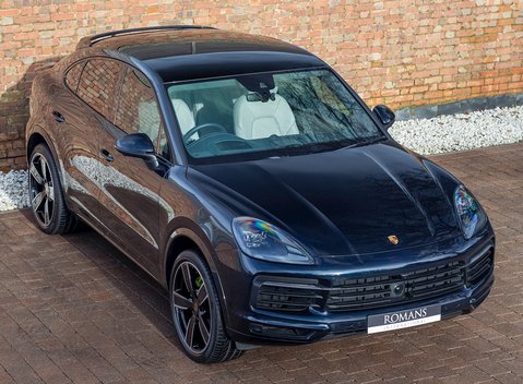 Porsche Cayenne E-Hybrid Coupé 8