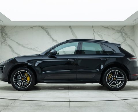 Porsche Macan TURBO 