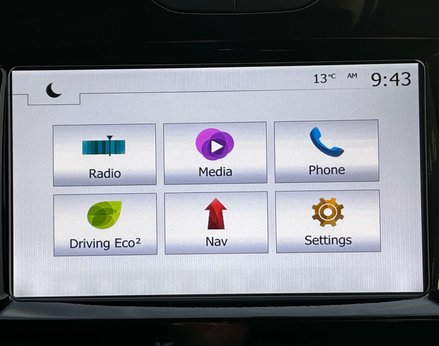 Renault Clio 0.9 Clio Iconic TCe 5dr 27