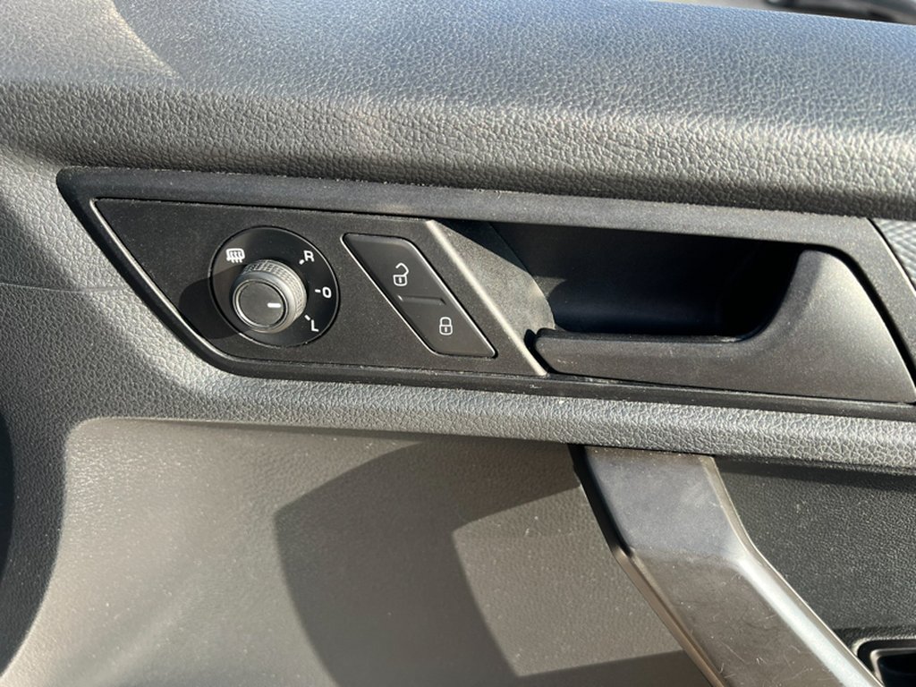 2018 Volkswagen Caddy Maxi AUTO LWB L2H1 Highline C20 Air Con Alloys Camera Nav EURO 6 NO VAT — thumbnail 30 of 51
