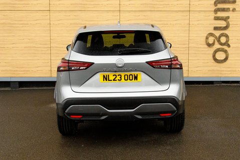 Nissan Qashqai DIG-T N-CONNECTA MHEV 6