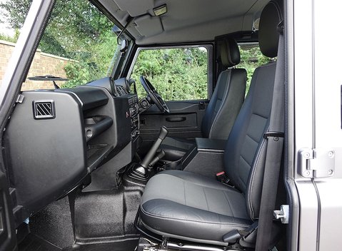 Land Rover 110 XS 4
