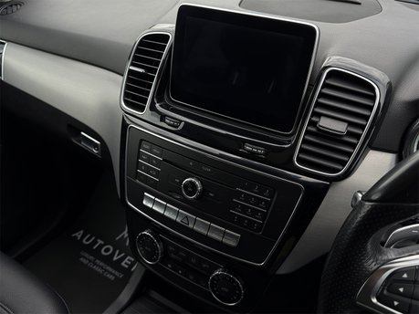 Mercedes-Benz GLE GLE 250 D 4MATIC AMG LINE PREMIUM 64