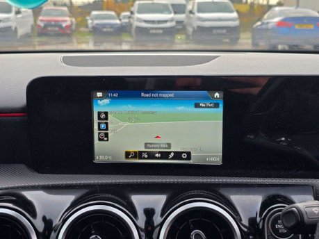 Mercedes-Benz A Class 2.0 A220d AMG Line Hatchback 5dr Diesel 8G-DCT Euro 6 (s/s) (190 ps) 31