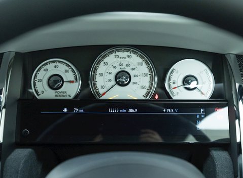 Rolls-Royce Wraith Black Badge 15