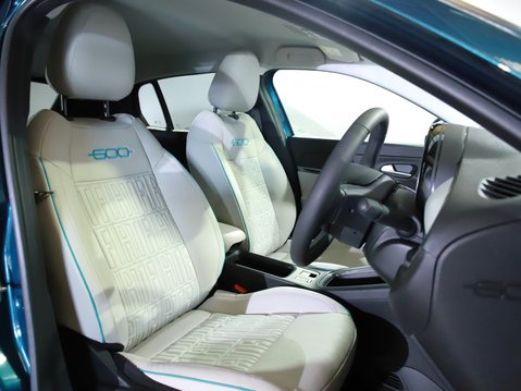 Fiat 600 115kW La Prima 54kWh 5dr Auto 19