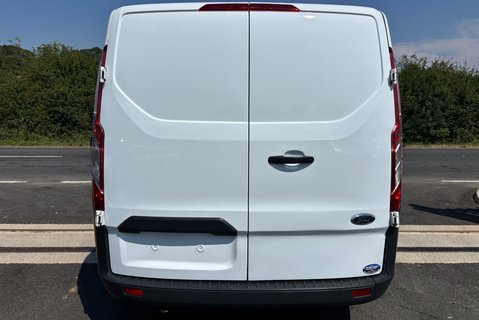 Ford Transit Custom 310 L1 105 ps Base Panel Van - Air Con 12