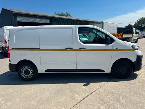 Peugeot Expert BLUEHDI PROFESSIONAL L1 4