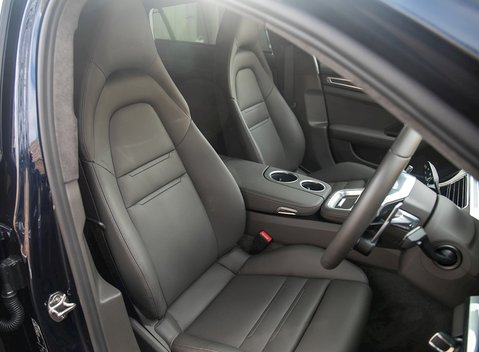 Porsche Panamera Turbo S E-Hybrid Executive 13