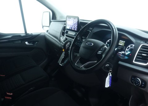 Ford Transit Custom 2.0 Transit Custom 300 Limited EcoBlue Auto 17
