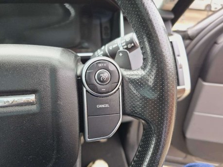 Land Rover Range Rover Sport 3.0 SD V6 HSE Auto 4WD Euro 6 (s/s) 5dr 40