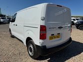 Peugeot Expert MWB L2H1 Low Roof 120ps Professional Air Con Cruise Sensors EURO 6 10