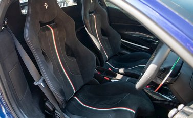 Ferrari 488 Pista 12