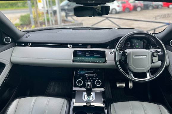 Land Rover Range Rover Evoque FIRST EDITION MHEV AUTO PAN ROOF 38