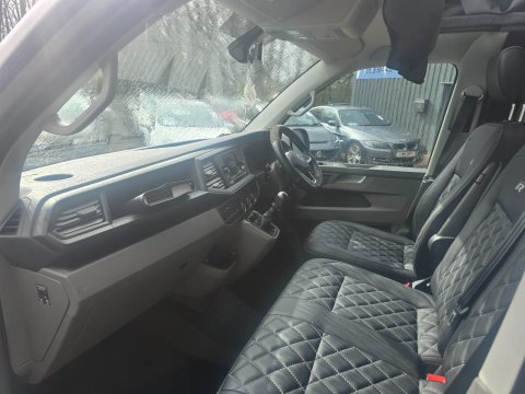 Volkswagen Transporter T28 TDI P/V HIGHLINE 5 BERTH CAMPERVAN 17