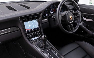 Porsche 911 R 12